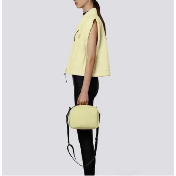 RAINS Box Bag Straw - Picture 2 of 3